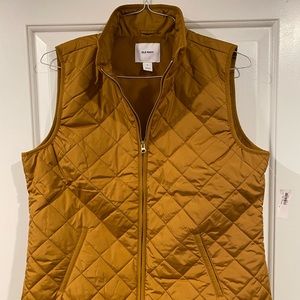 🧡 Old Navy Lightweight Vest 🧡